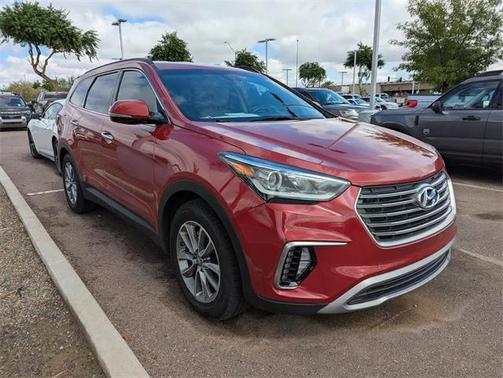 2017 Hyundai SANTA FE SE