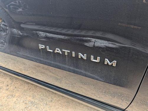 Agate Black 2025 Ford Expedition Max Platinum