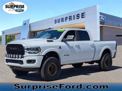 2020 RAM 3500 Laramie Crew Cab 4x4 6'4' Box