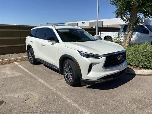 2023 INFINITI QX60 SENSORY