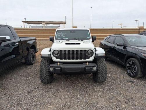 Bright White Clearcoat 2024 Jeep Wrangler Rubicon 392