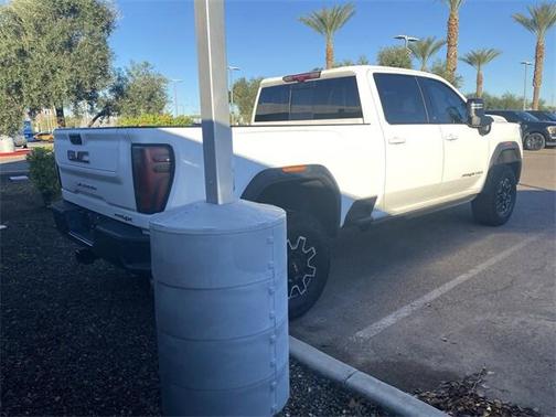 2025 GMC Sierra 2500 AT4