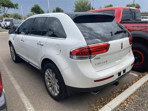 2014 Lincoln MKX Base