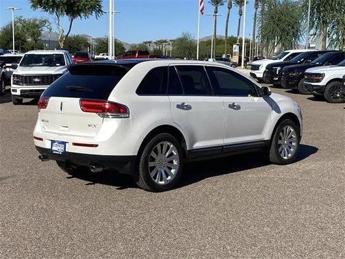 2014 Lincoln MKX Base