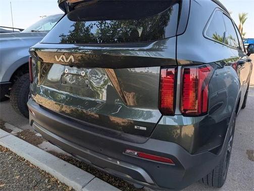 2023 Kia Sorento EX