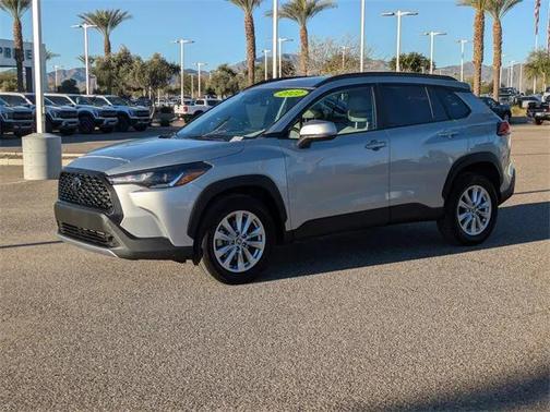 2022 Toyota Corolla Cross LE