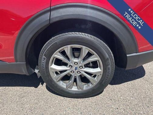 Rapid Red Metallic Tinted Clearcoat 2022 Ford Explorer XLT