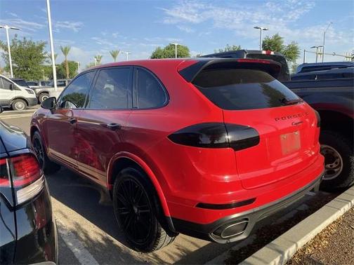 2017 Porsche Cayenne Platinum Edition
