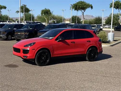 2017 Porsche Cayenne Platinum Edition