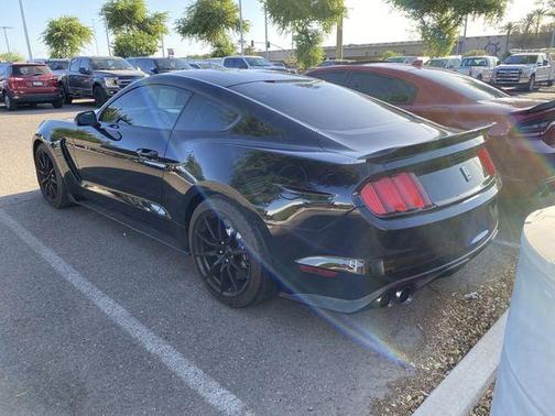 Shadow Black 2016 Ford Shelby GT350 Base
