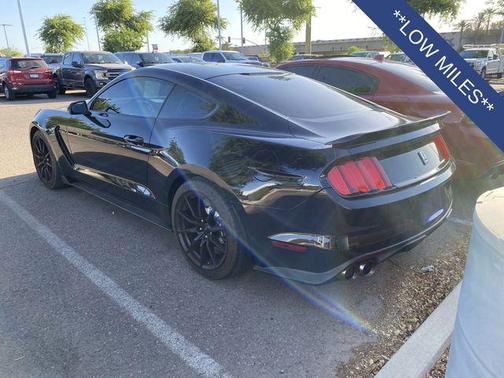 Shadow Black 2016 Ford Shelby GT350 Base