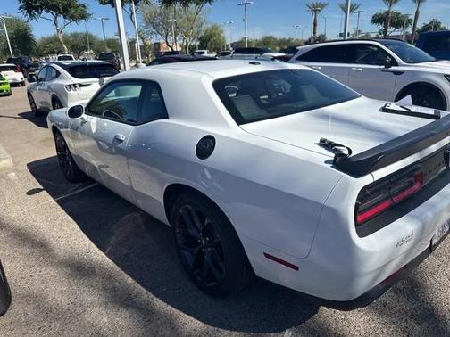 2021 Dodge Challenger SXT