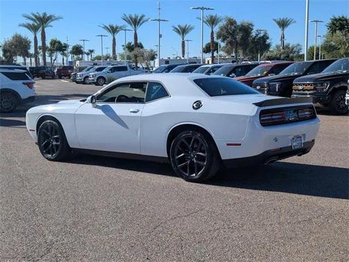 2021 Dodge Challenger SXT