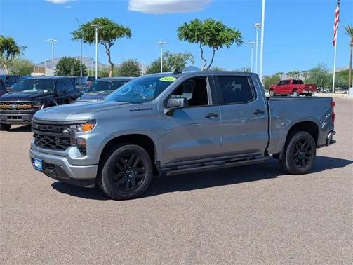 2025 Chevrolet Silverado 1500 Custom