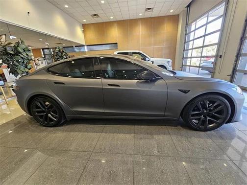 2021 Tesla Model S Plaid