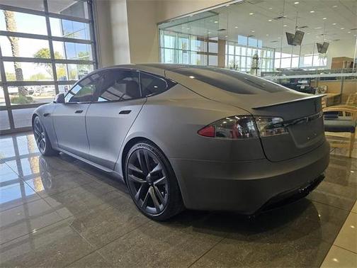 2021 Tesla Model S Plaid