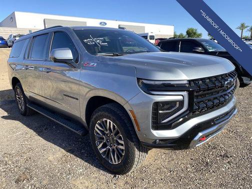 Sterling Gray Metallic 2025 Chevrolet Suburban 4WD Z71