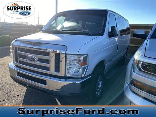 2013 Ford E350 Super Duty XLT