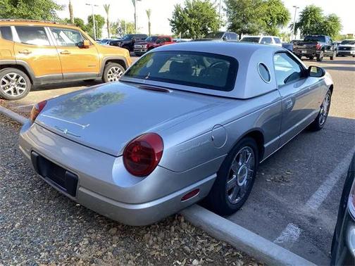 2004 Ford Thunderbird Base