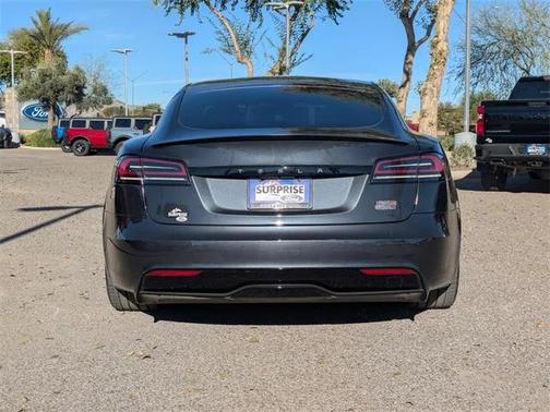 2024 Tesla Model S Plaid