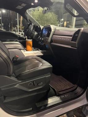 2022 Ford F-350 Platinum