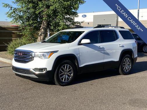 Summit White 2018 GMC Acadia SLE-2