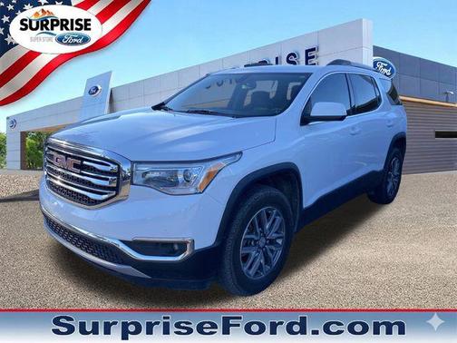 Summit White 2018 GMC Acadia SLE-2