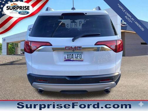 Summit White 2018 GMC Acadia SLE-2