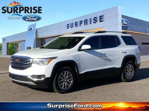 Summit White 2018 GMC Acadia SLE-2