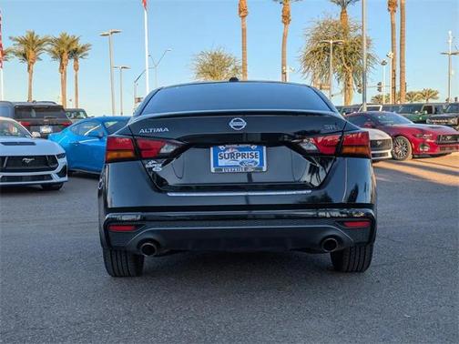 2021 Nissan Altima SR FWD