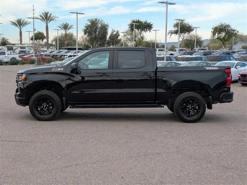 2025 Chevrolet Silverado 1500 Custom Trail Boss