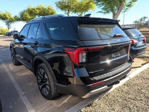 Agate Black Metallic 2025 Ford Explorer Platinum
