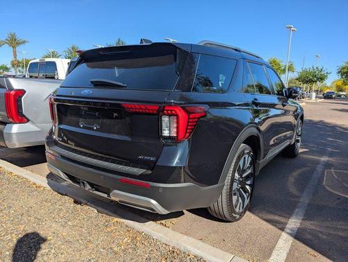 Agate Black Metallic 2025 Ford Explorer Platinum