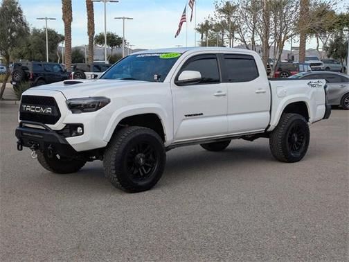 2017 Toyota Tacoma TRD Sport
