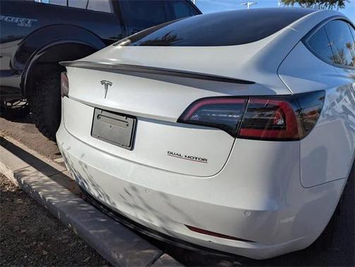 2022 Tesla Model 3 Performance