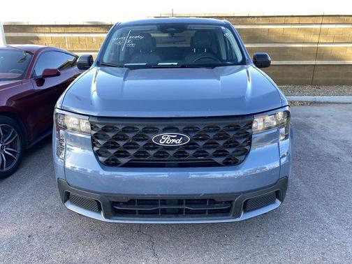 Azure Gray Metallic Tri-Coat 2025 Ford Maverick XLT