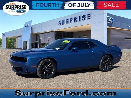 2022 Dodge Challenger SXT