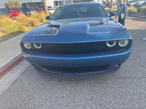 2022 Dodge Challenger SXT