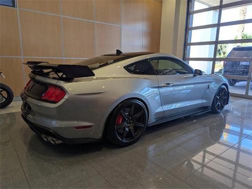 2020 Ford Shelby GT500 Base