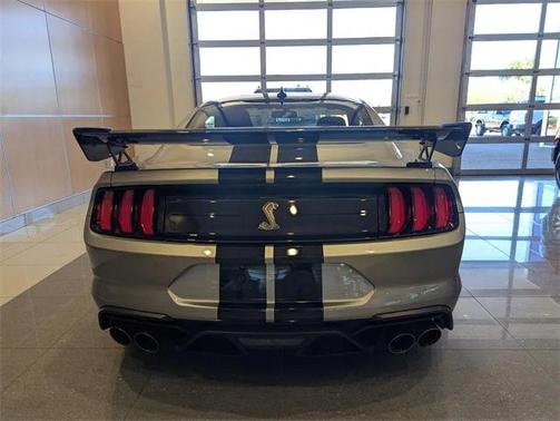 2020 Ford Shelby GT500 Base