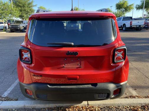 Colorado Red Clearcoat 2023 Jeep Renegade Latitude
