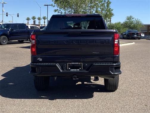 2024 Chevrolet Silverado 1500 Custom Trail Boss