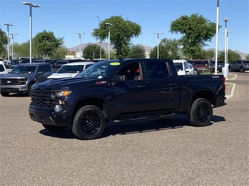 2024 Chevrolet Silverado 1500 Custom Trail Boss
