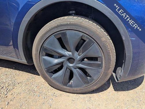Deep Blue 2024 Tesla Model Y