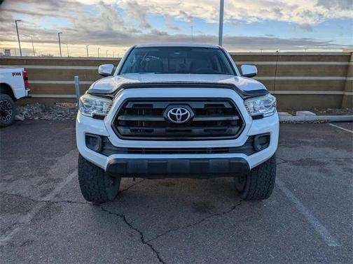 2017 Toyota Tacoma SR