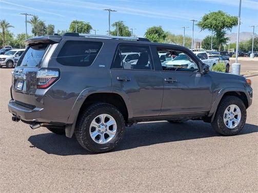2023 Toyota 4Runner SR5