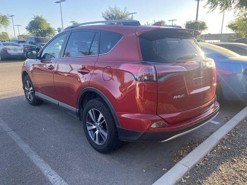 Barcelona Red Metallic 2016 Toyota RAV4 XLE