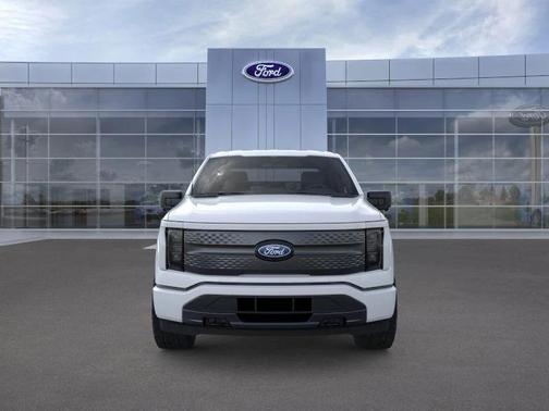 Oxford White 2025 Ford F-150 Lightning XLT