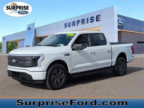 2025 Ford F-150 Lightning Flash