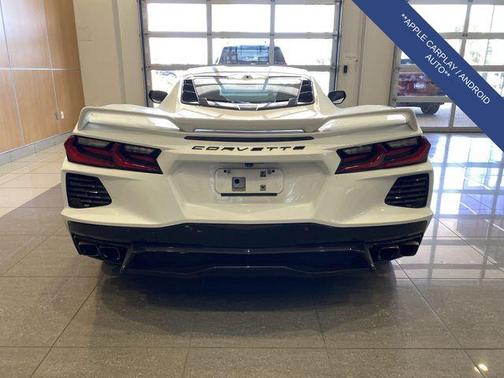 Arctic White 2020 Chevrolet Corvette Stingray w/2LT